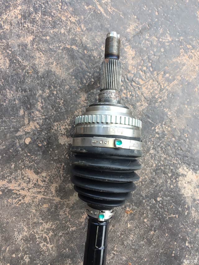 宝骏560右前半轴