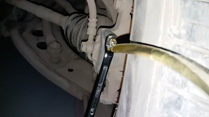 致炫自己1人更换刹车油全网第一贴