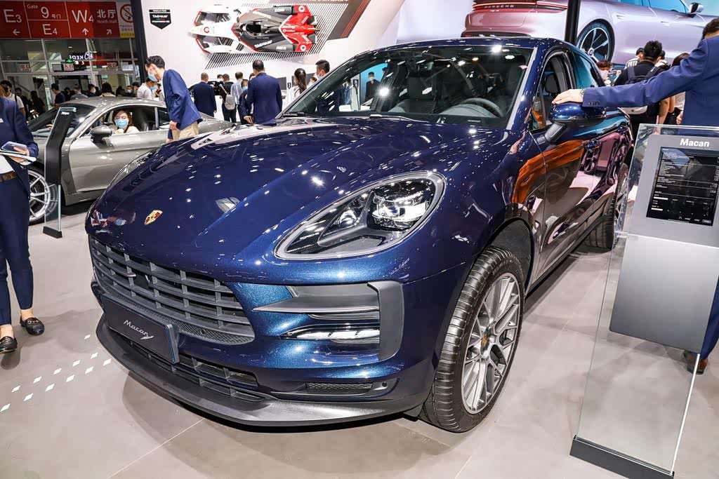 2020北京车展——保时捷macan新款蓝色不多见呀