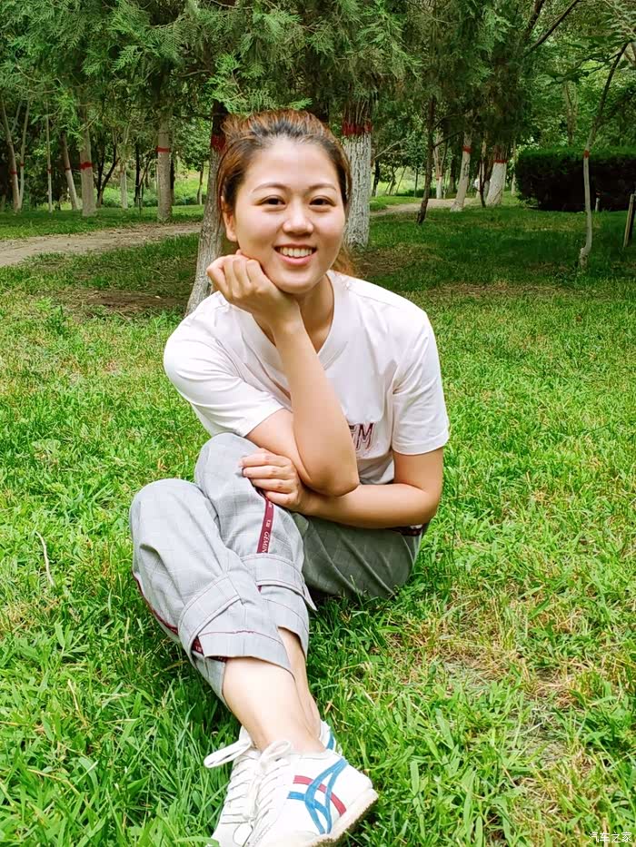 邻家傻大姐公园休闲记~~求加精!