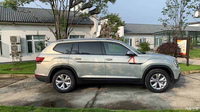 【图】330舒适冰岛银提车认证_途昂论坛_汽车之家论坛