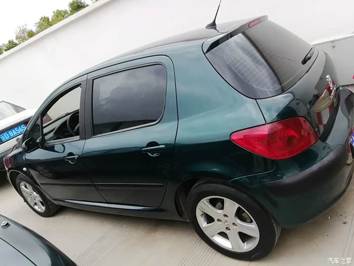02年上牌进口标致307请欣赏