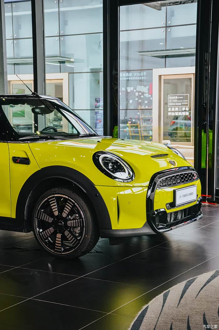 我的秀场第二趴新色卡青柠绿mini