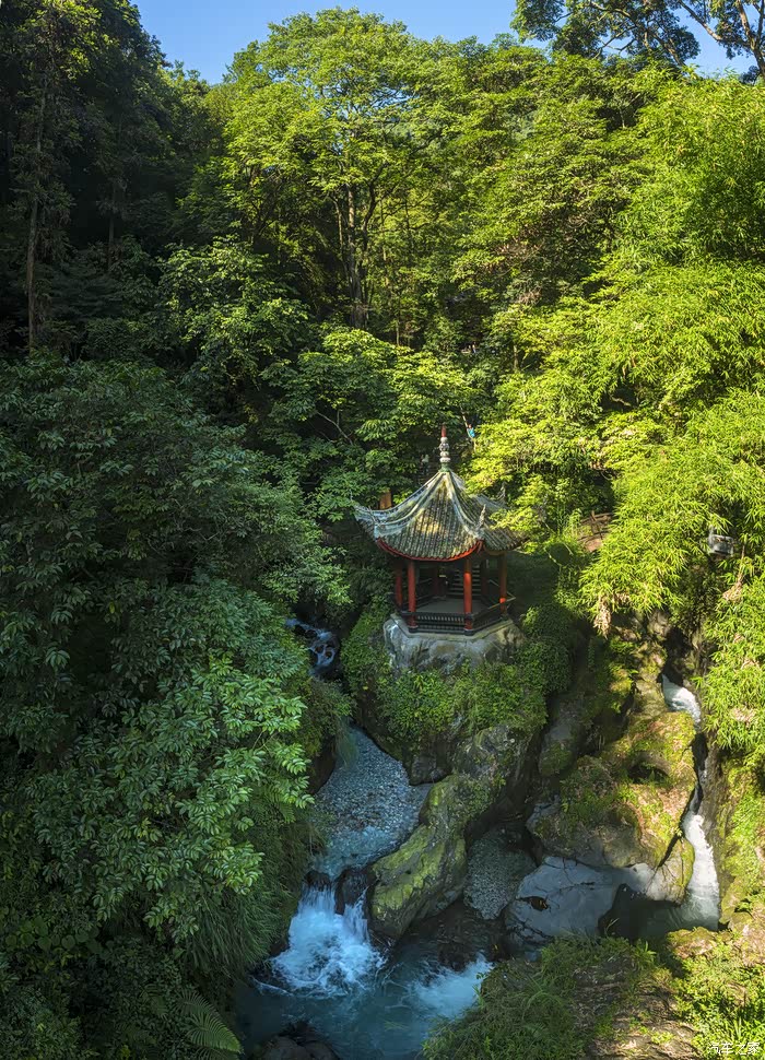 我的秀场第二趴中华十大名山四川峨眉山