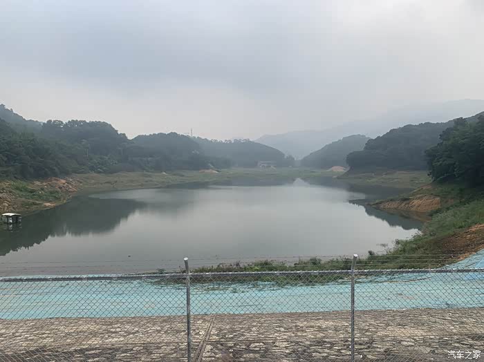 十一月你好逸动游览铜锣湾水库