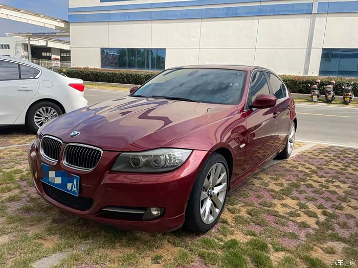 出一台老3系进口320i