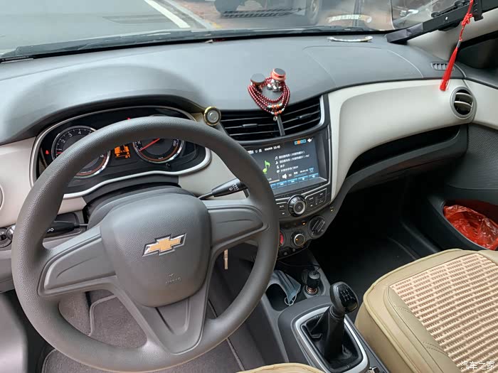 转让2015年雪佛兰赛欧三车靓便宜