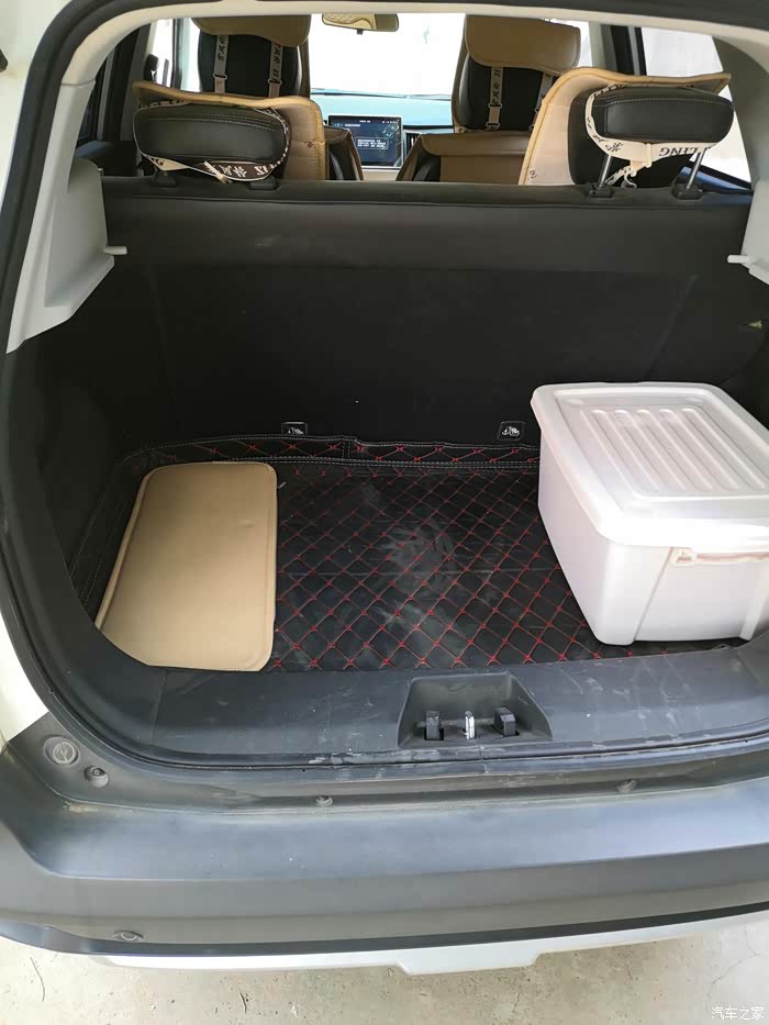 135 | 回复: 0 哪吒n01论坛 哪吒n01——超炫超拽超暖心后备箱的空间