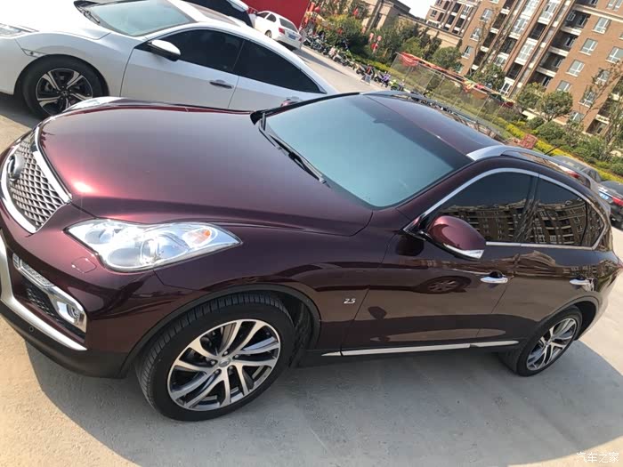 出售17年最后一代v6英菲尼迪qx50豪华版