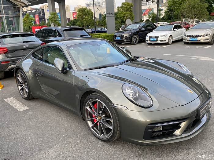 【图】新入手全新992 4s 砂金石绿_保时捷911论坛_汽车之家论坛