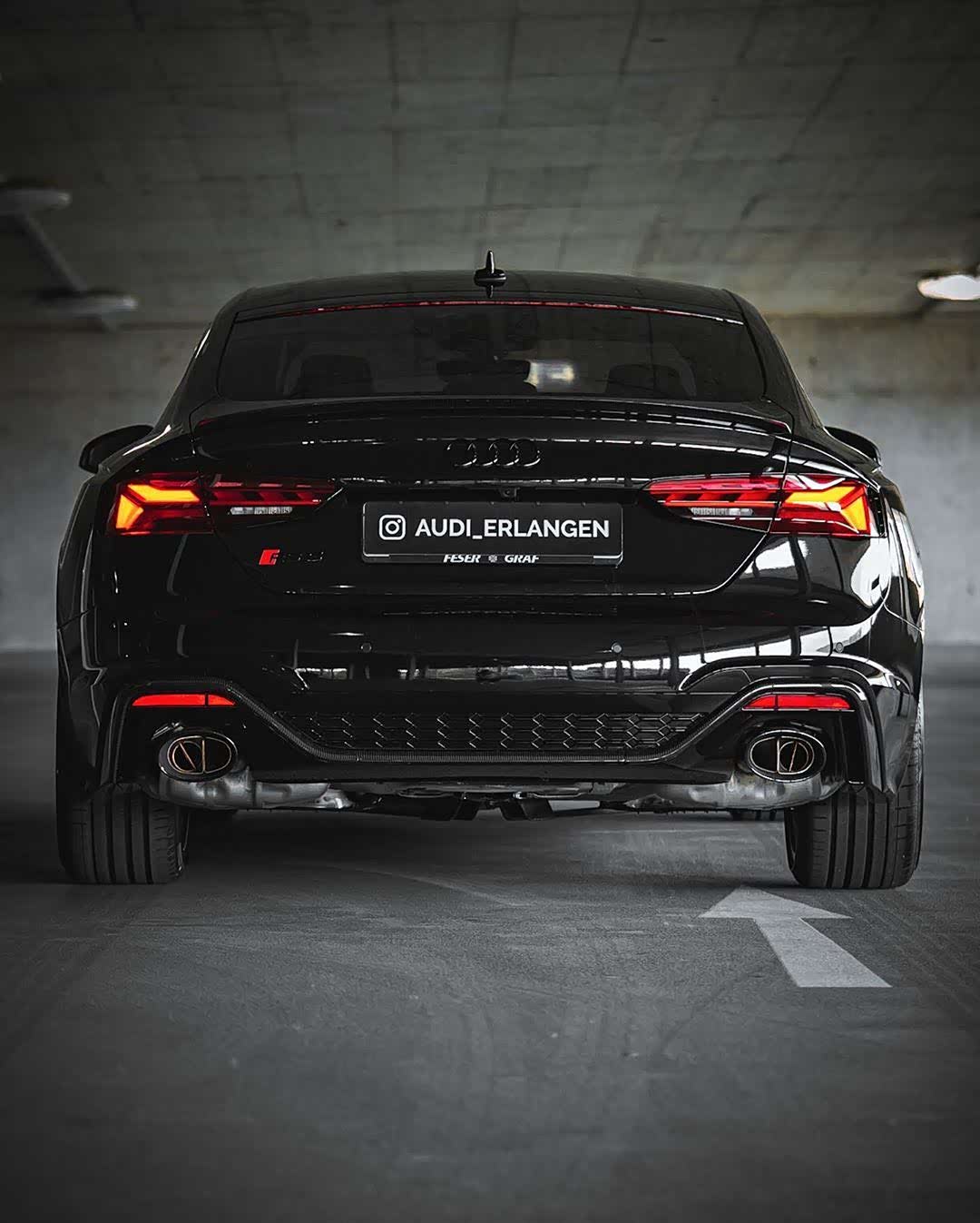 audi rs5 sportback黑武士时刻准备着弹射起步