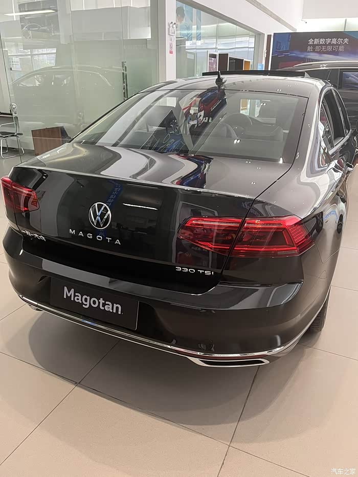 22款大迈腾330领先版提车交作业