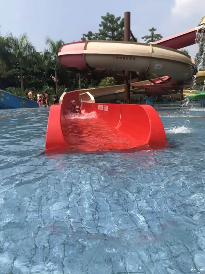 聚龙湾水上乐园之谢谢老公的陪伴