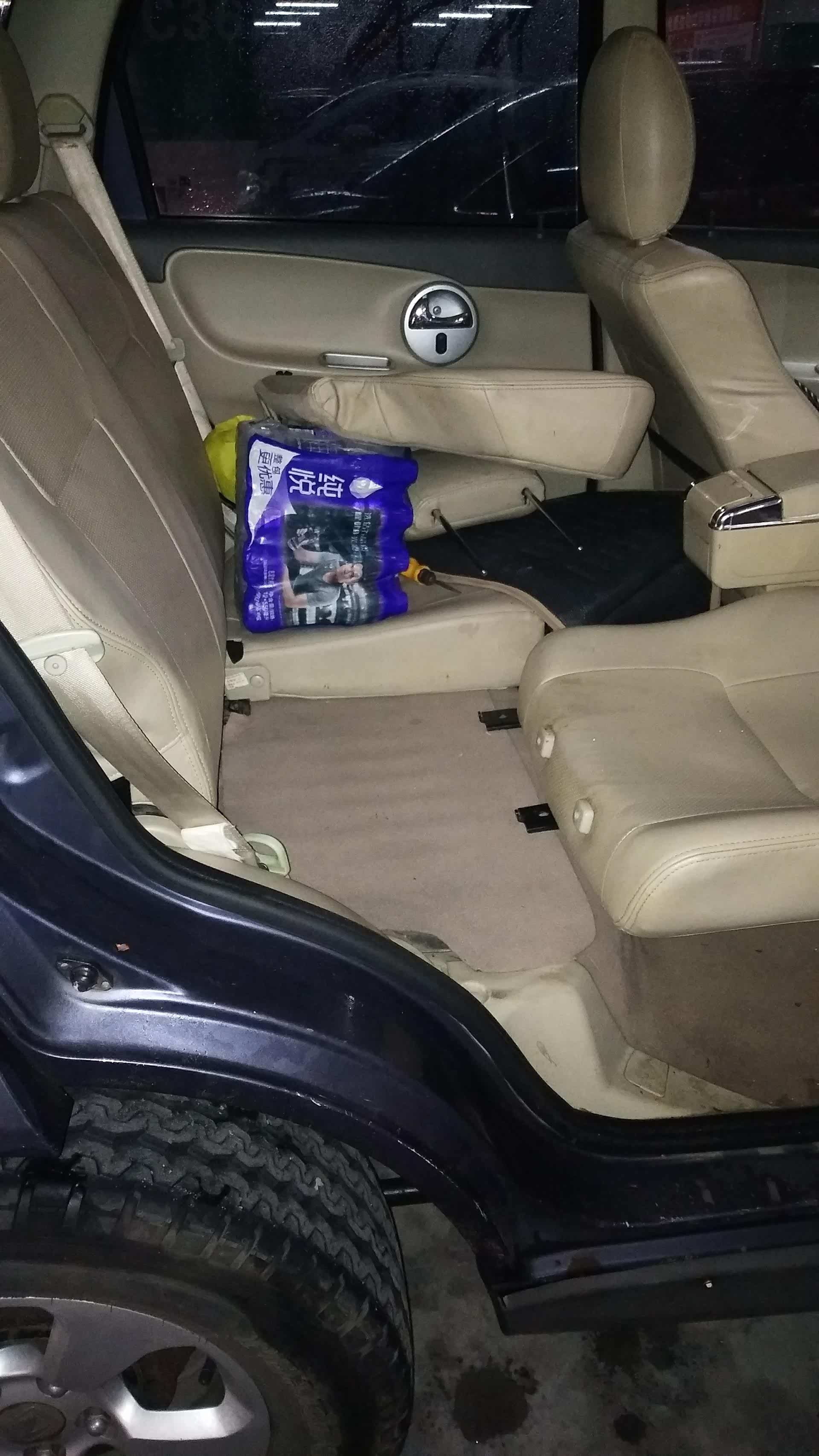 【图】呼叫阿特呼叫阿特关于车内睡觉床车_众泰2008论坛_汽车之家论坛