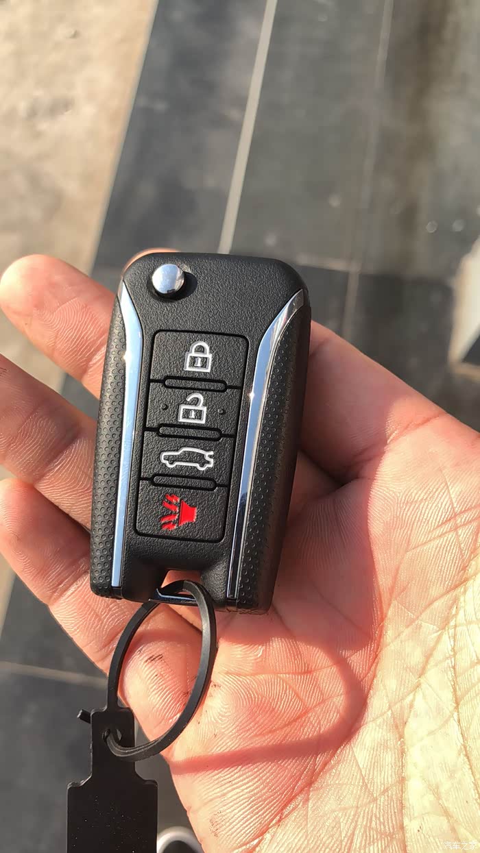 启辰d60荣耀版到店全方位体验,高端智能科技真的在车上运用吗