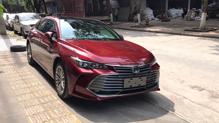 有提红色亚洲龙的吗?