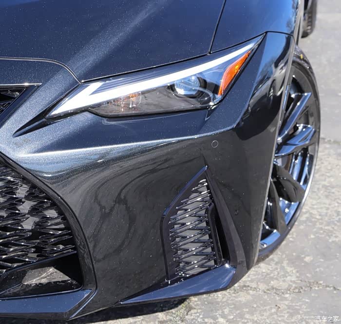 帅到掉渣2021款雷克萨斯is350fsport四驱顶配版