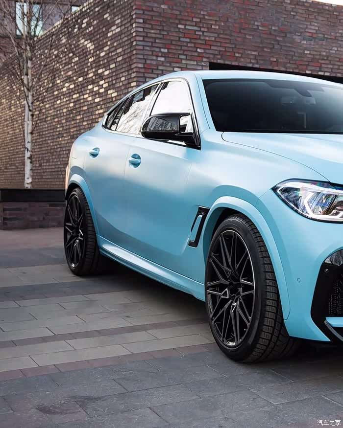 【图】哑光蓝的x6m,相当有质感,很流行贴膜啊,还挺好看[偷笑]_宝马x6