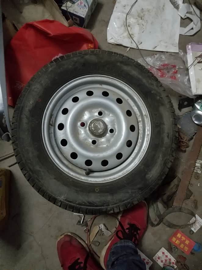 五菱之光备胎全新有没有要的