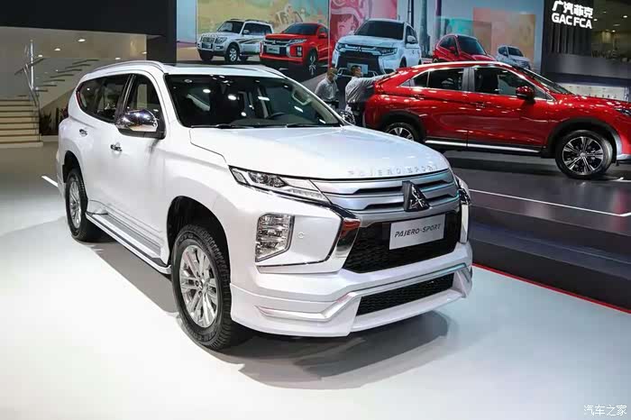 三菱"王牌"2020款帕杰罗劲畅亮相车展,新车以全新面貌展现