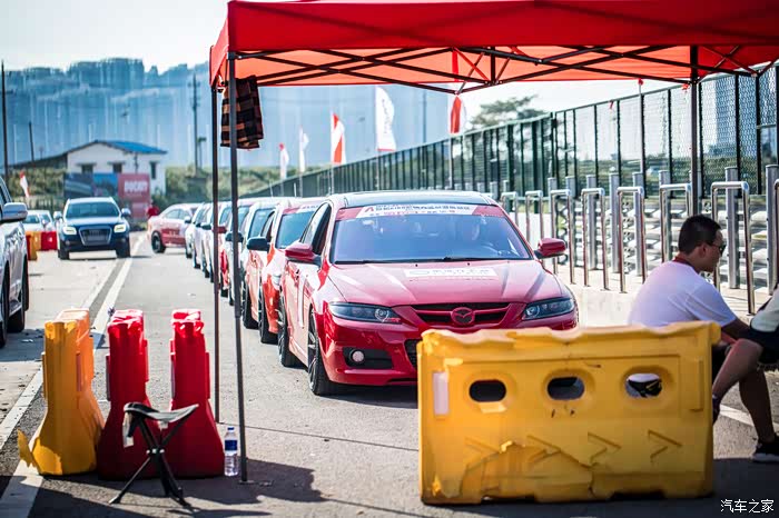 群马街区湖南长沙捞刀河豪霆赛车场2018爱柏杯系列大奖赛