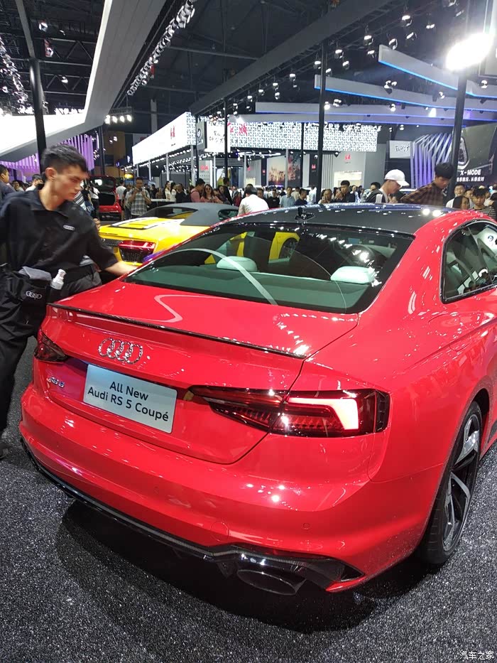 成都车展audirs5