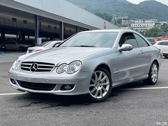 延续经典的设计奔驰clk350