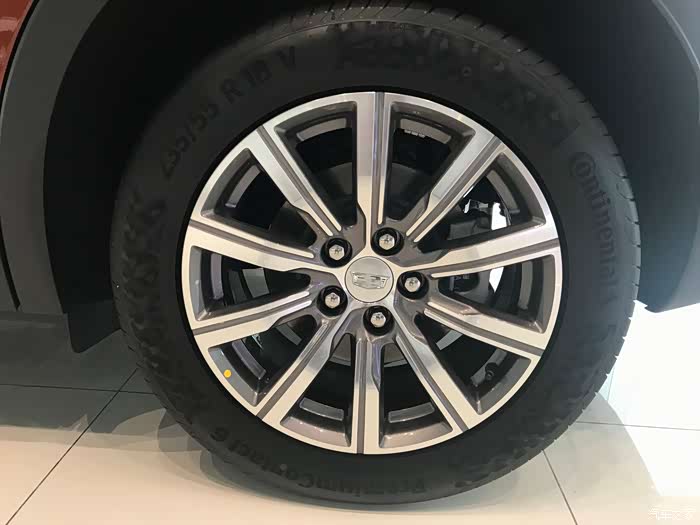 【图】保养得时候瞄一下新款的suv xt4_凯迪拉克xt4论坛_汽车之家论坛