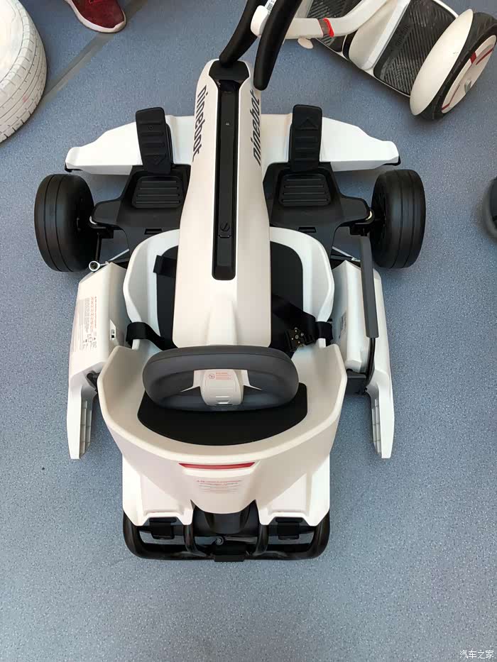 儿子的大玩具segwayninebot九号平衡车卡丁改装套件