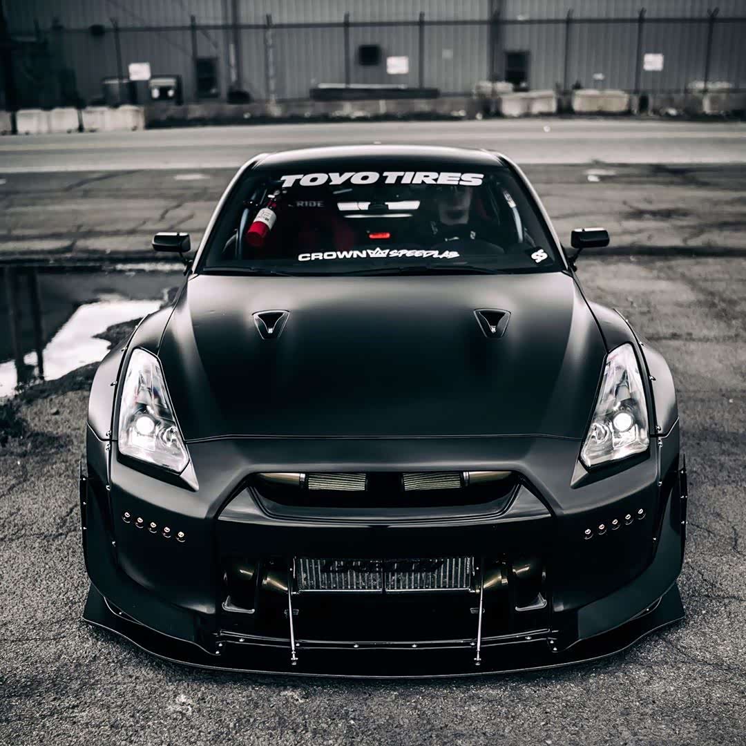 nissan gtr r35 火箭兔宽体战神