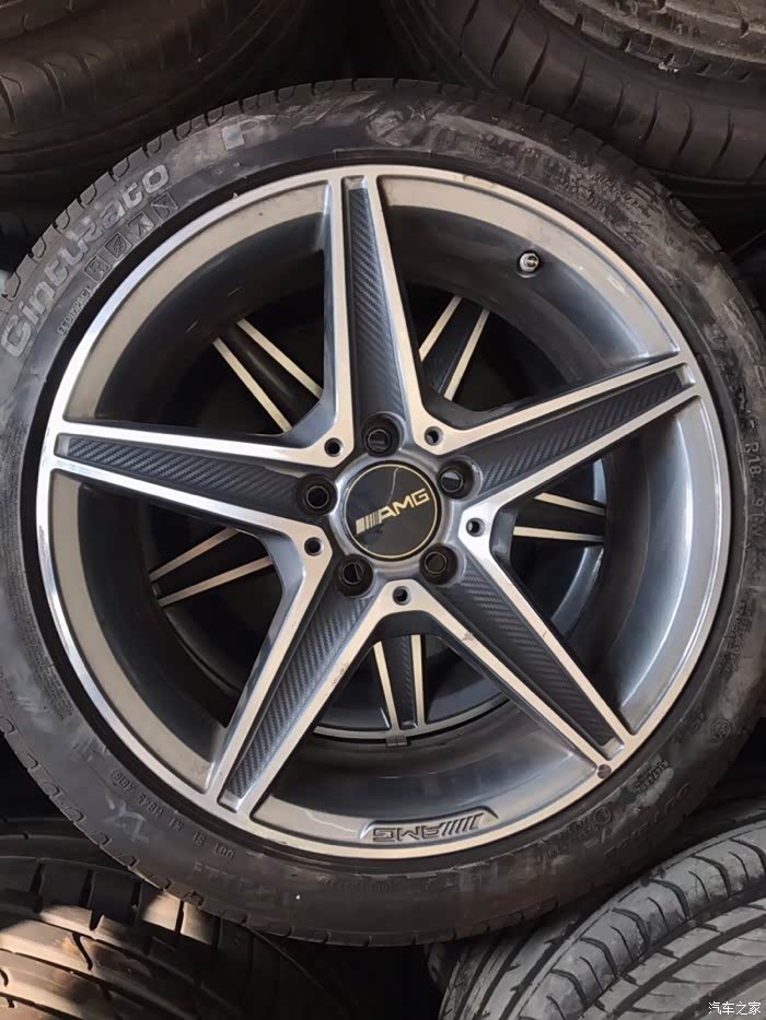 收个18寸的拆车轮毂.