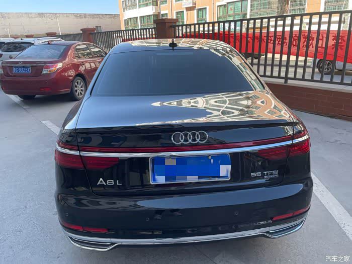 个人出2020年零划痕嘎嘎新奥迪a8