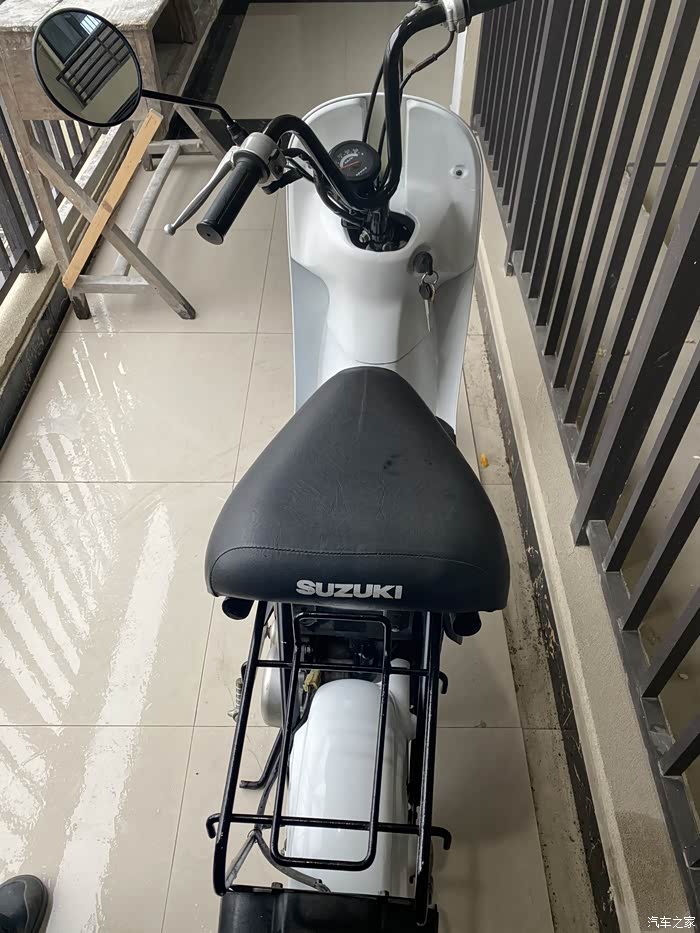 铃木蛋蛋,铃木摩托车