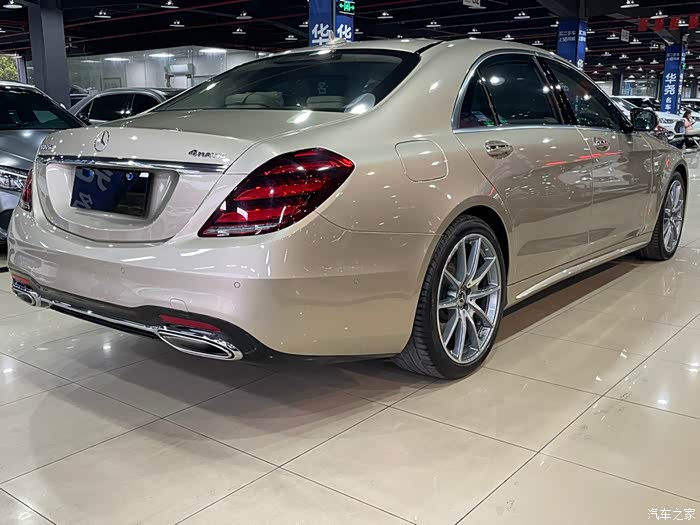 出2019款奔驰s500l四驱臻藏版