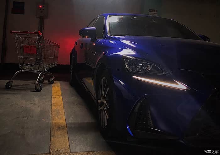 【图】2017款is300 f黑武士 改色膜电光黑_雷克萨斯is论坛_汽车之家