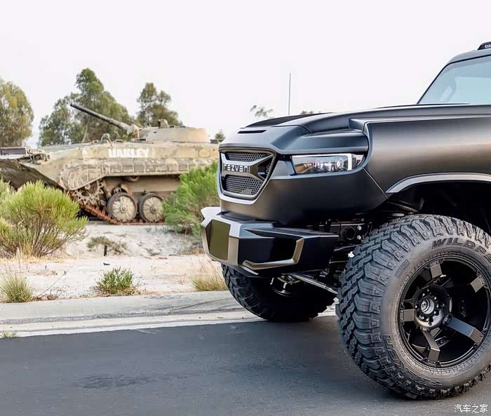 rezvanitank长得很酷的一台越野车