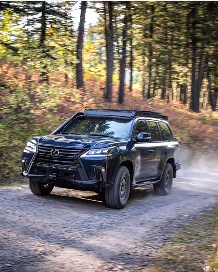 雷克萨斯570改装优雅的性能猛兽