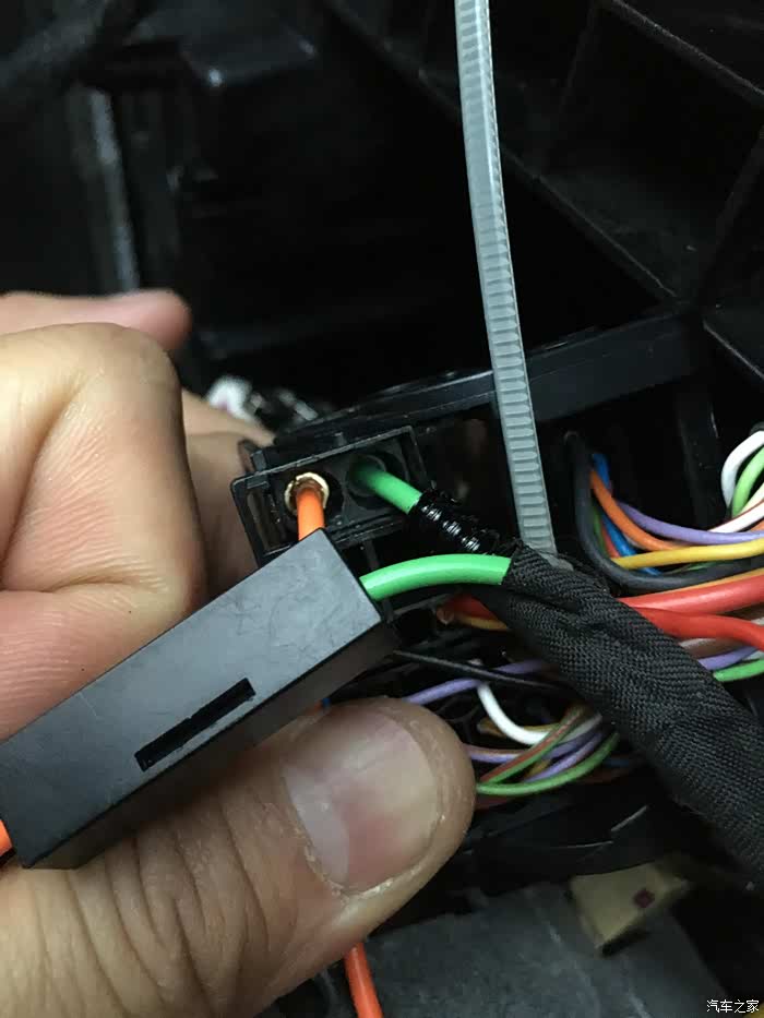 【图】l7哈曼顿功放安装教程_宝马x1论坛_汽车之家论坛