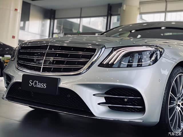 谁见过改款后银色的s网上找不到图片