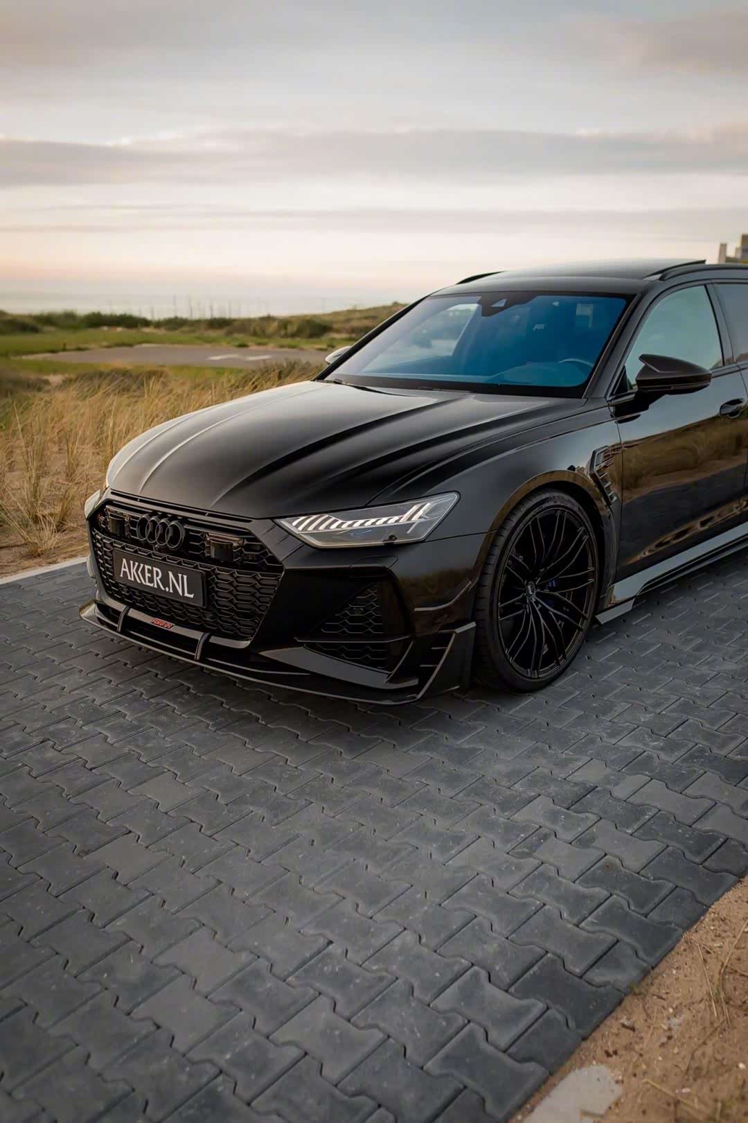 买菜车----奥迪rs6- r avant abt