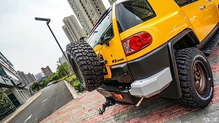 丰田fj酷路泽改装轮毂分享文字不多希望版主精华