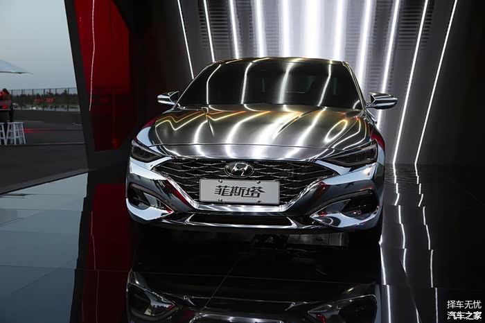 菲斯塔前脸中网能像领动的中网就完美了