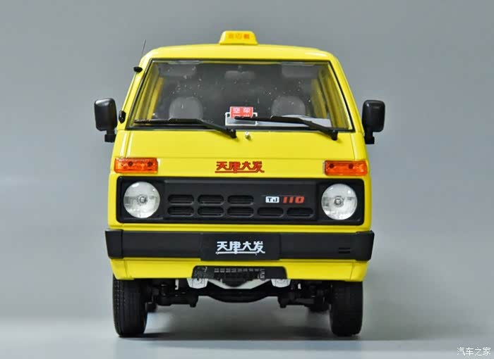 重拾小时候的记忆实拍天津大发tj110汽车模型