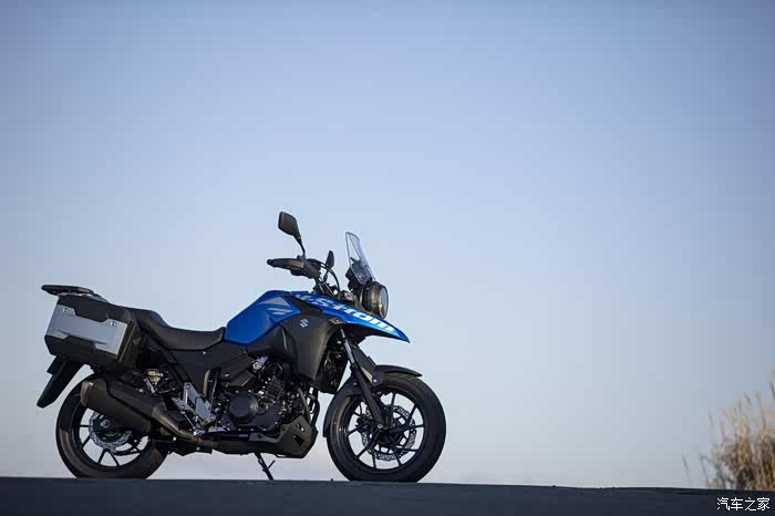 铃木印度推出全新250adv,采用gixxer平台,单缸油冷26马力或引进_摩托