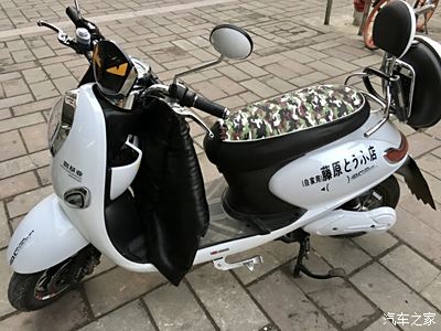 【我是渣渣灰】電動摩托的美好生活,與小牛電動車nqi的一往無前