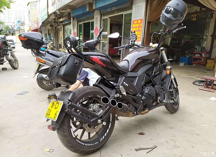 贝纳利502c加装后座尾包