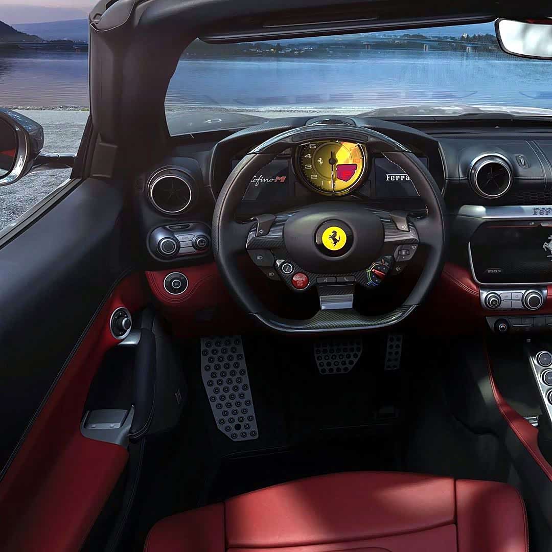 法拉利的portofino,漂亮的内饰配上拉风的外,非常时尚