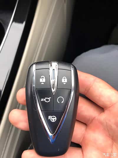 观科技时代产物-长安欧尚x7(精细图文讲解)