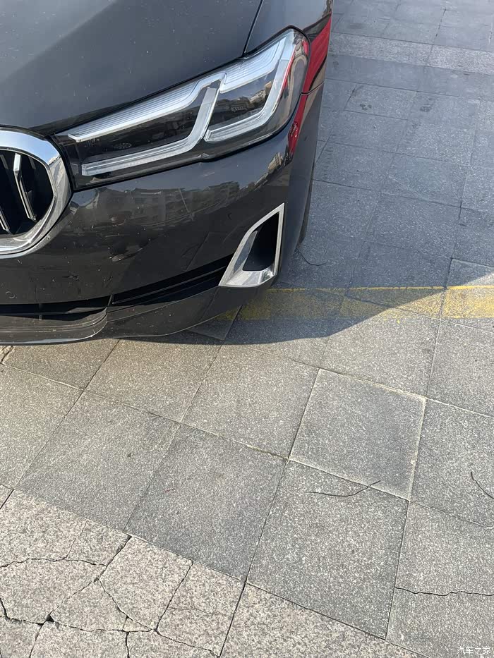 【图】领先豪华进气口改黑_宝马5系论坛_汽车之家论坛