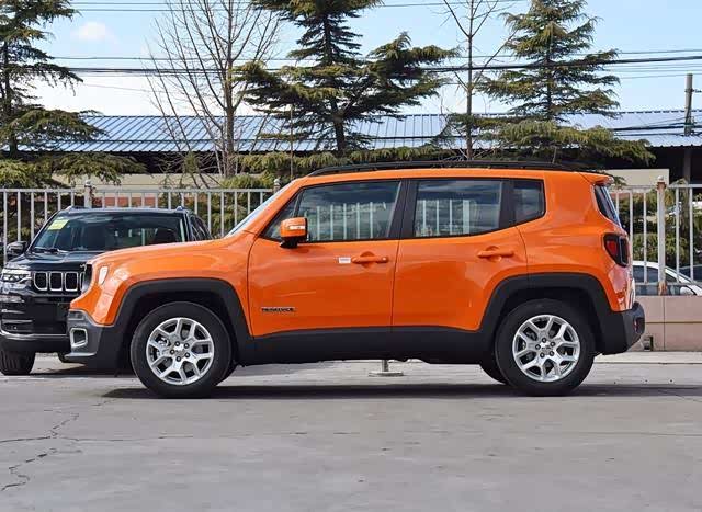 一款非常有个性合资的小型suv-jeep自由侠